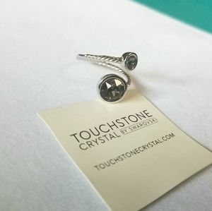 Curled Up Ring black diamond crystal